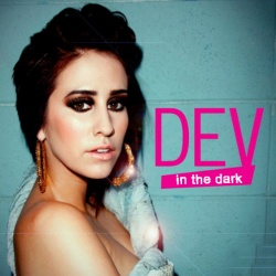 Обложка трека 'DEV - In The Dark'